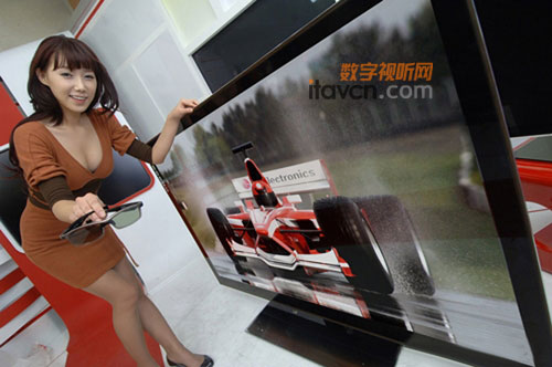 LG攜LZ9700及便攜3D電視亮相CES2011