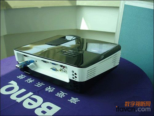 明基 MX660投影機