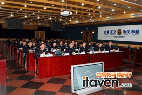 深圳市公安局全面推進(jìn)大運(yùn)安保各項(xiàng)重點(diǎn)工作