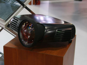 ߶ͶӰ(hu) PD F12ϵͶӰâ`