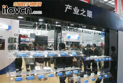 騰龍展電動變焦鏡頭及半球