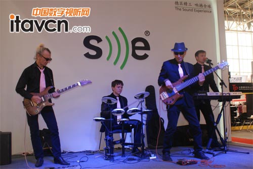 美高音響現場表演