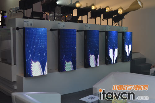 明和展臺